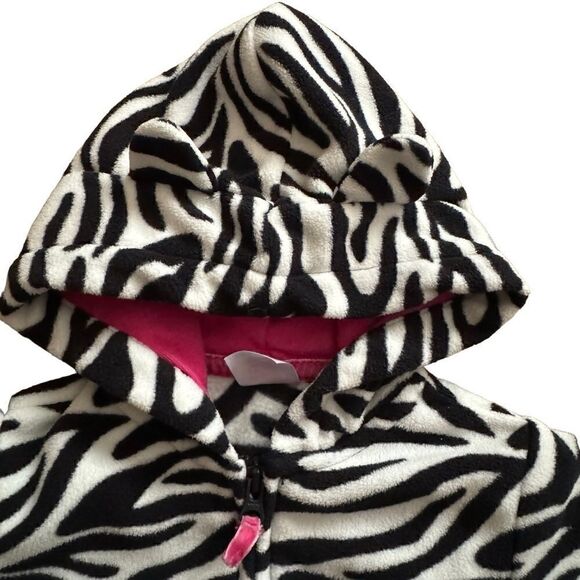 Carter’s Black & Pink Zebra Print Fleece Hoodie Jacket Size 6 Months - Picture 2 of 7